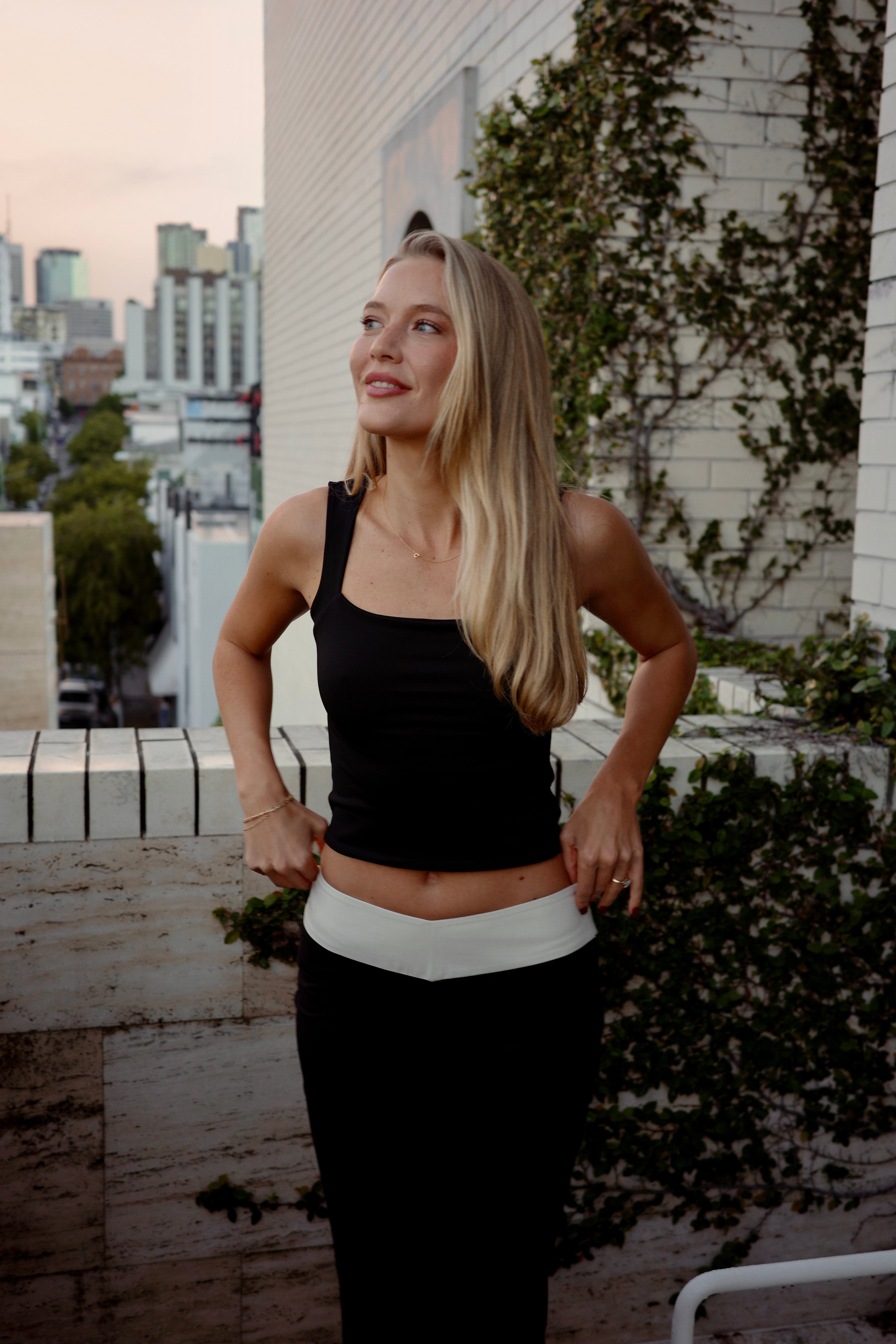 PETA TOP BLACK